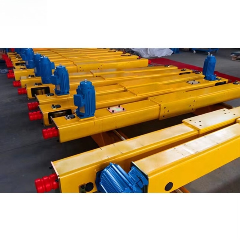 Warehouse Using Overhead Crane - Travel Accessories Warehouse 评论和价格